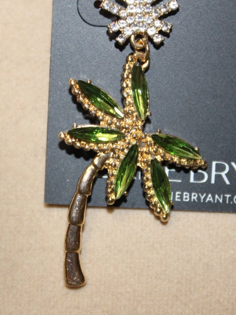 NWT Lane Bryant Rhinestone palm tree earrings   CUTE! NICE! - Picture 3 of 8